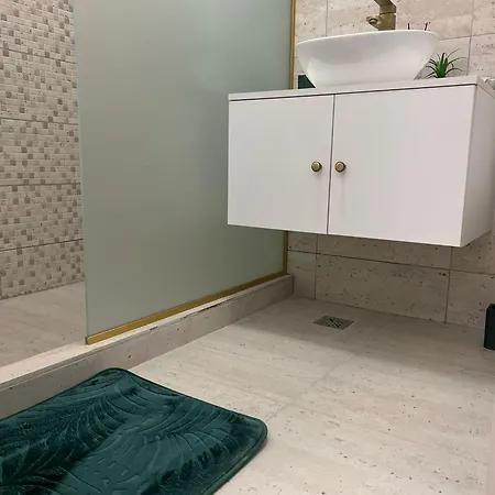 Onix D7 - 30 Apartmán 3*